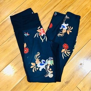 Athleta floral flower navy blue leggings pants fitness gym athletics ath…